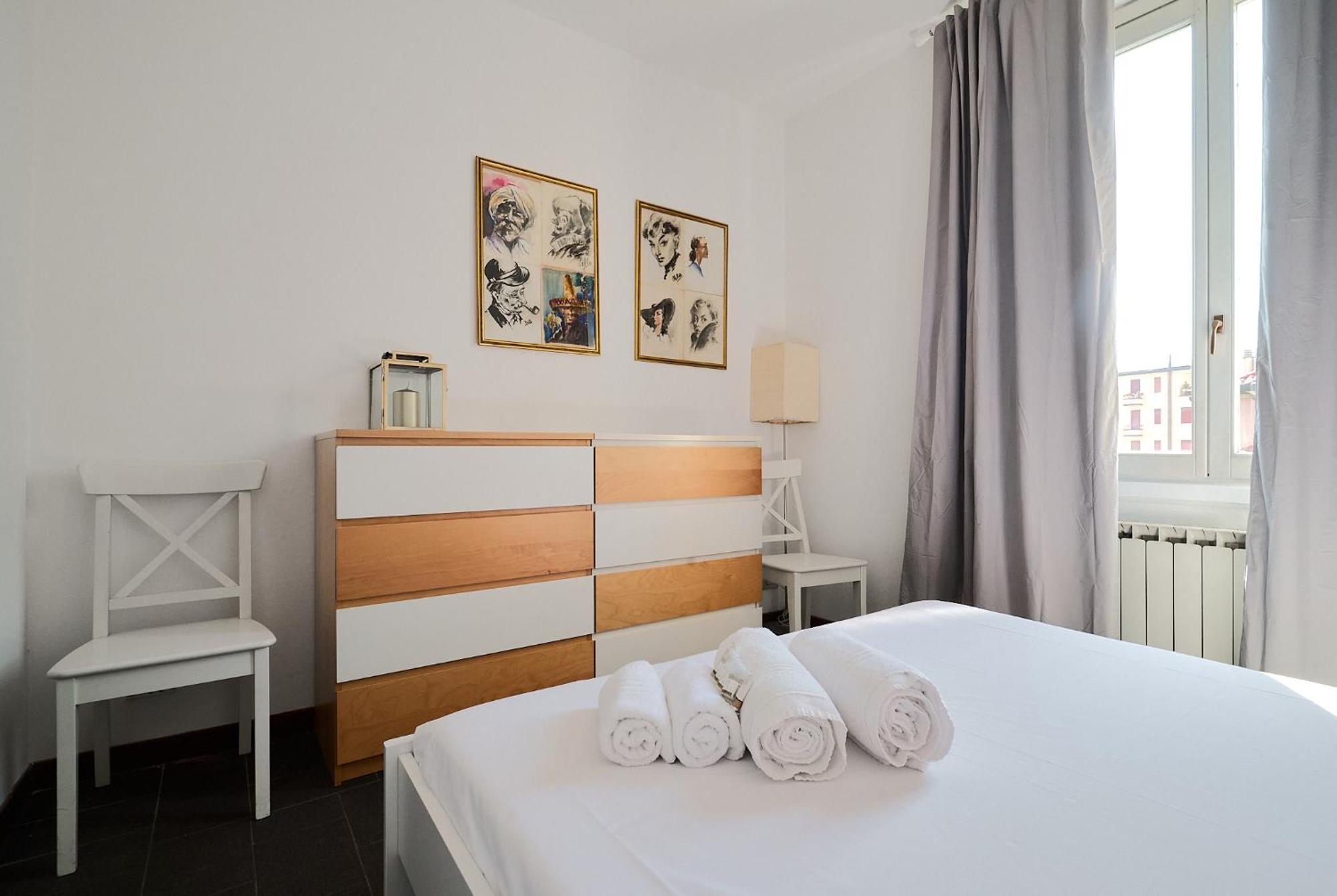 Xenia - Rustic And Cozy In Navigli Apartment